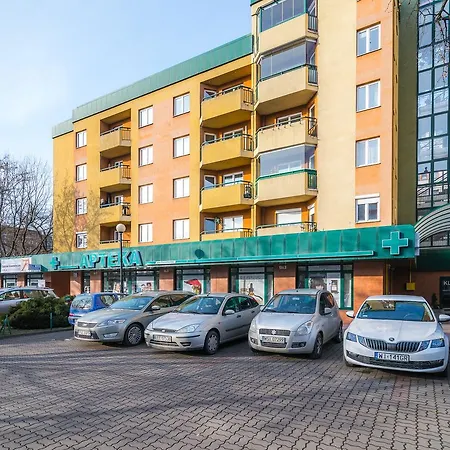 Rent Like Domaniewska 22a * Warsaw