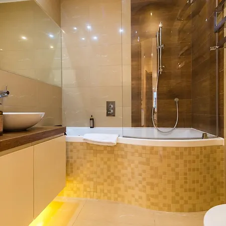 Rent Like Domaniewska 22a Appartamento